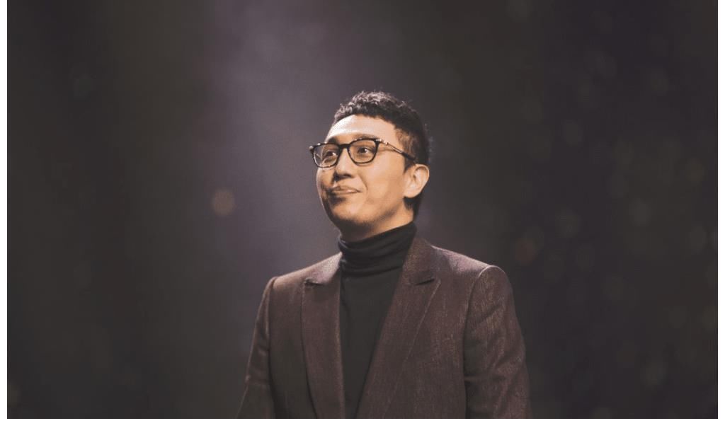 從“浙江一哥”到備受爭(zhēng)議，華少就這樣改寫了自己的結(jié)局