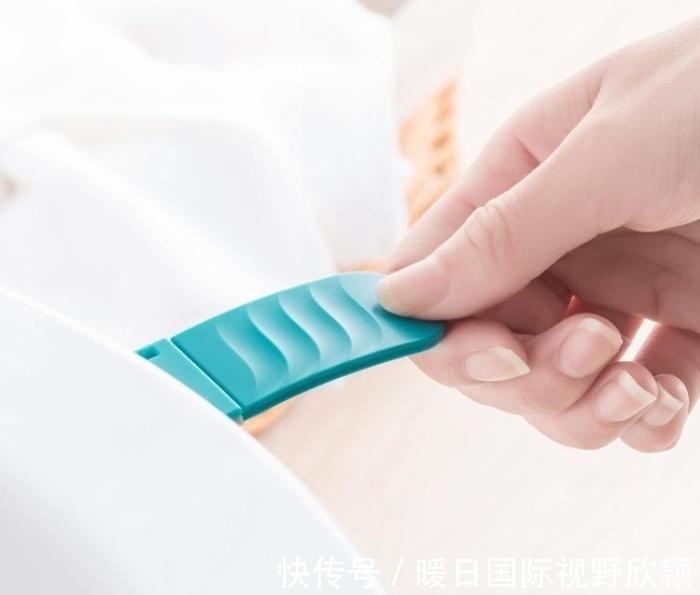 港式|越来越多人拆了洗手台, 卫生间学“港式设计”, 美观大方不占地儿