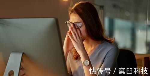 改善|便秘很难受？医生：2样东西混着喝，有效改善便秘，排便一顺到底