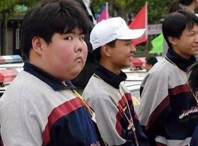 宝娃|那些曾被我们当成搞笑“表情包”的宝娃,现在都长大啦,刷新颜值