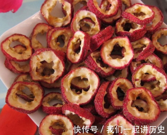 清肠|山楂和此物一起泡,每天一杯,清肠刮脂,大肚腩变小蛮腰!