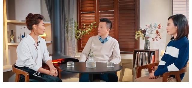 央視《新聞聯(lián)播》制作新欄目，3位門面主播同框出鏡，內(nèi)容有分量