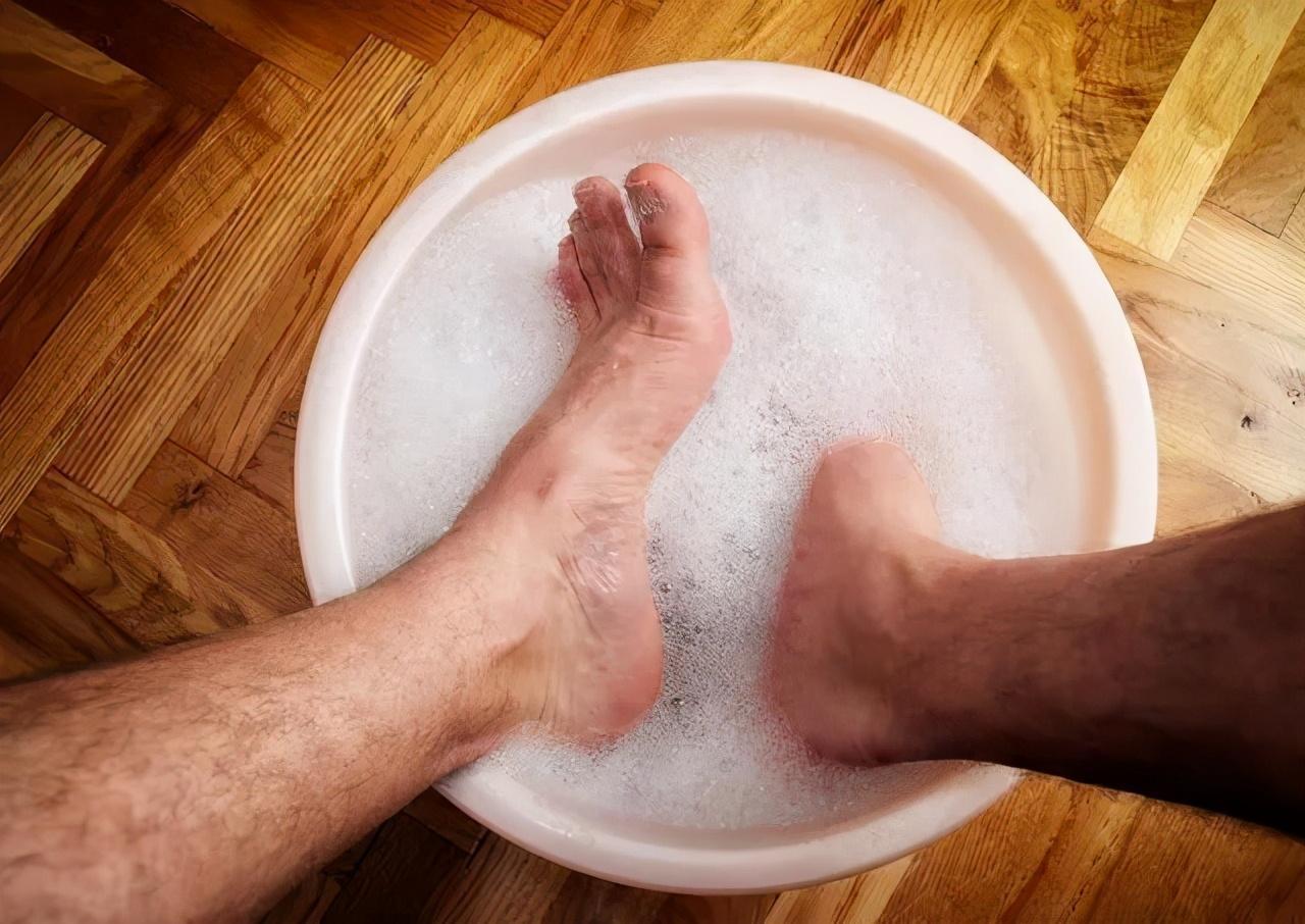 寿命|寿命长的人,脸上有5大特征,即使占一点,也值得恭喜,长寿体质