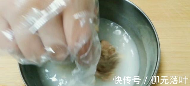 面粉|美味可口的香酥鸡腿，肉质鲜美，制作简单！