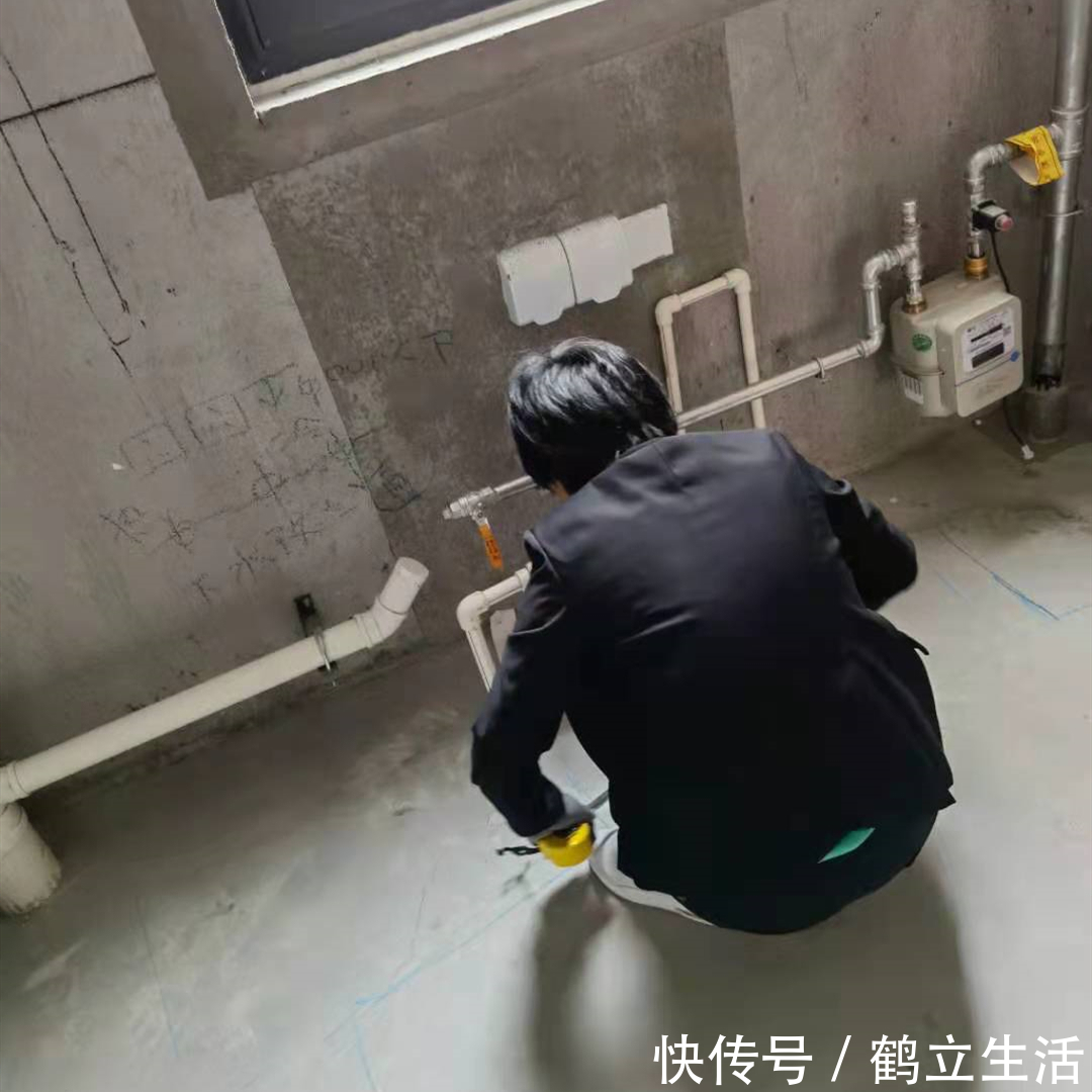 厨房| 厨房插座反复加,真头疼?怎么避免呢?