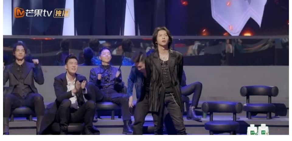 披荆斩棘|《披荆斩棘》阵营抢位战， 张淇踏出舒适圈， 京味说唱， 燃炸全场!