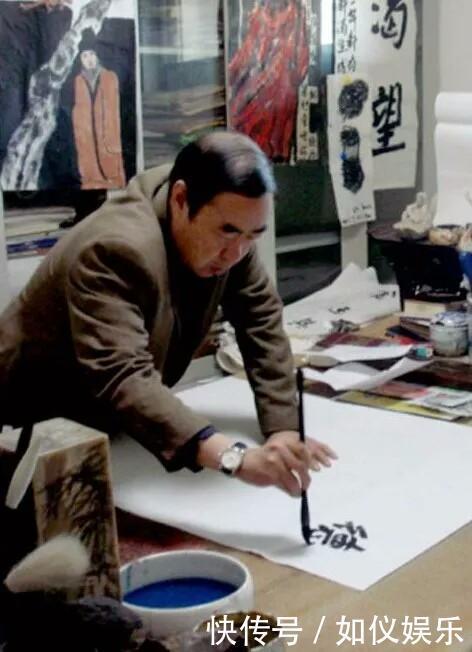 贾平凹口无遮拦,用名气在书法圈捞钱,是在挑战书法家的底线