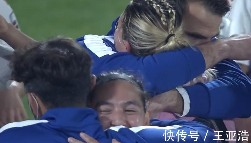 日本队|女足世界杯四强诞生!大黑马出炉:世界第64晋级世界杯,多人痛哭