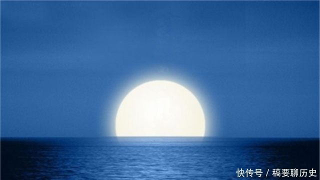 张九龄|张九龄在中秋节写的《望月怀远》,不仅是政治家更是伟大的诗人