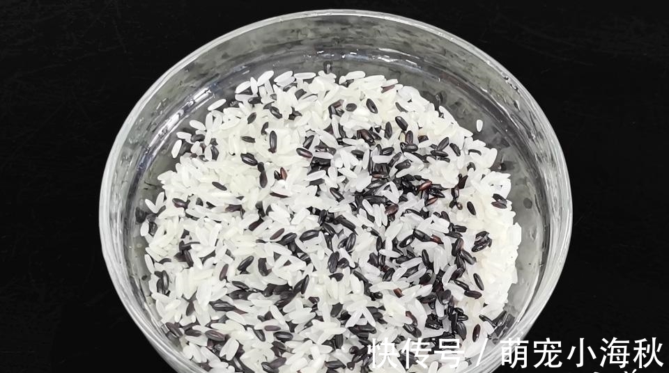 口感|煮米饭时,多加这1样,营养足、口感好,好吃还养人,老少皆宜