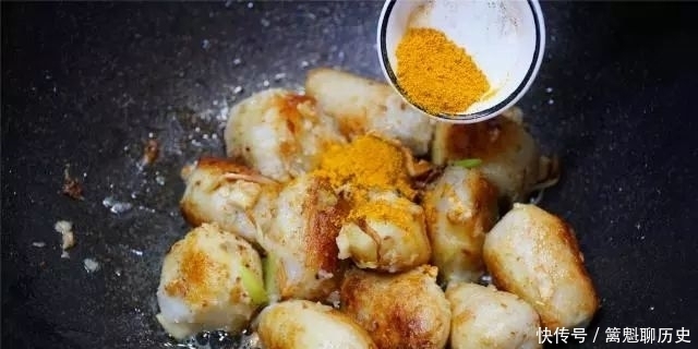 天冷了,遇到这菜我从不放过,炒一炒微辣焦香,好吃的吮指头