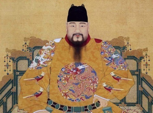 彡姐羌$中国最简单的姓氏之一,只有三笔,大多数人见后却总是读错