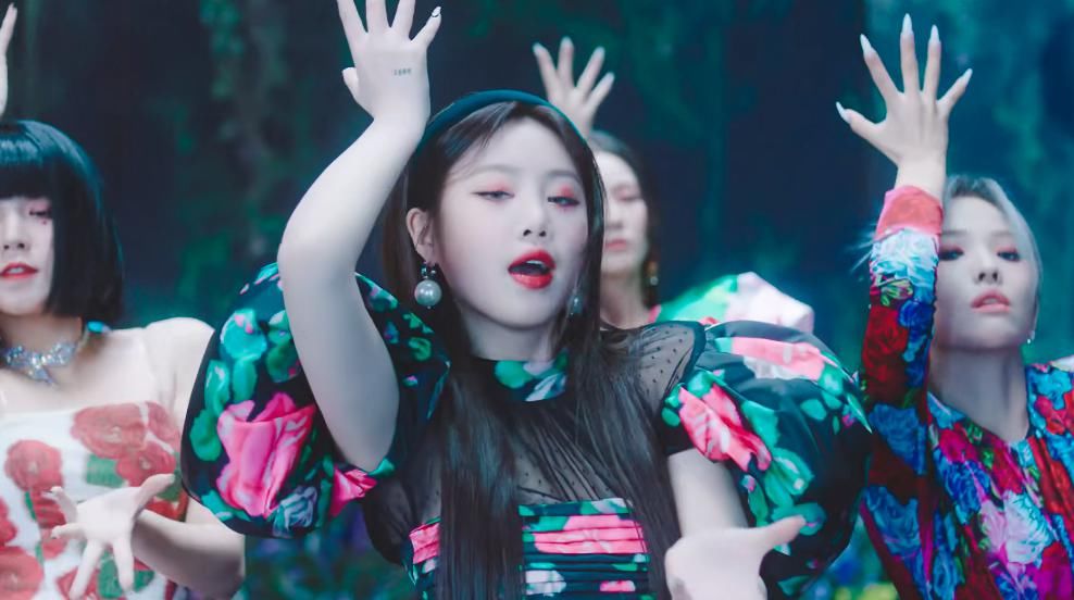 五代女团首空降音源一位，(G)i-dle回归大发，主打歌选曲好难！