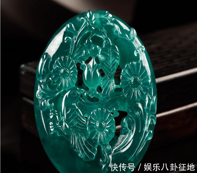 常见|翡翠最常见的镂空雕刻工艺你了解吗