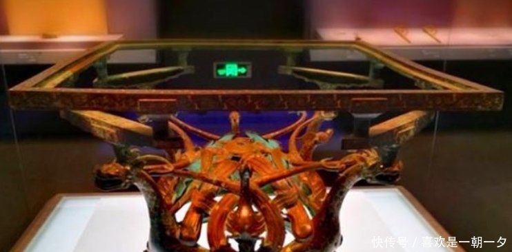  王陵|农民一脚踩出王陵，其中一件国宝被压变形，专家修复后惊艳世人