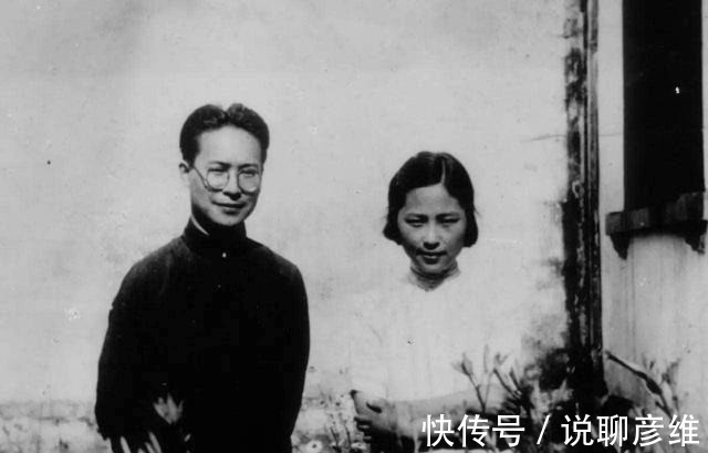 丁玲@沈从文帮过丁玲那么多,丁后来为何不帮落难的沈,还要大骂他?