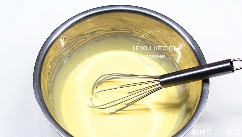 一碗面, 两个蛋, 轻松做出不一样的鸡蛋饼, 小朋友超喜欢