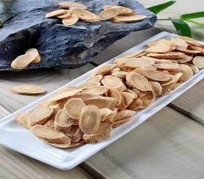 红枣|一味中药被誉为“补药之长”，女吃气血双补，男吃补气、精力充沛