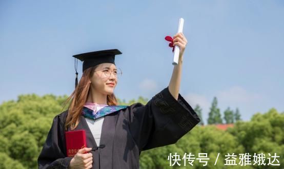 同学|高考451分进入三本大学，学费每年要1.8万，却遇到了这样的室友