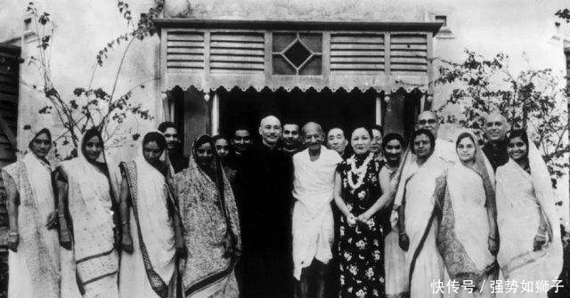 没好气|抗战时,蒋介石和美国人好,为何对英国人没好气色?因为她!