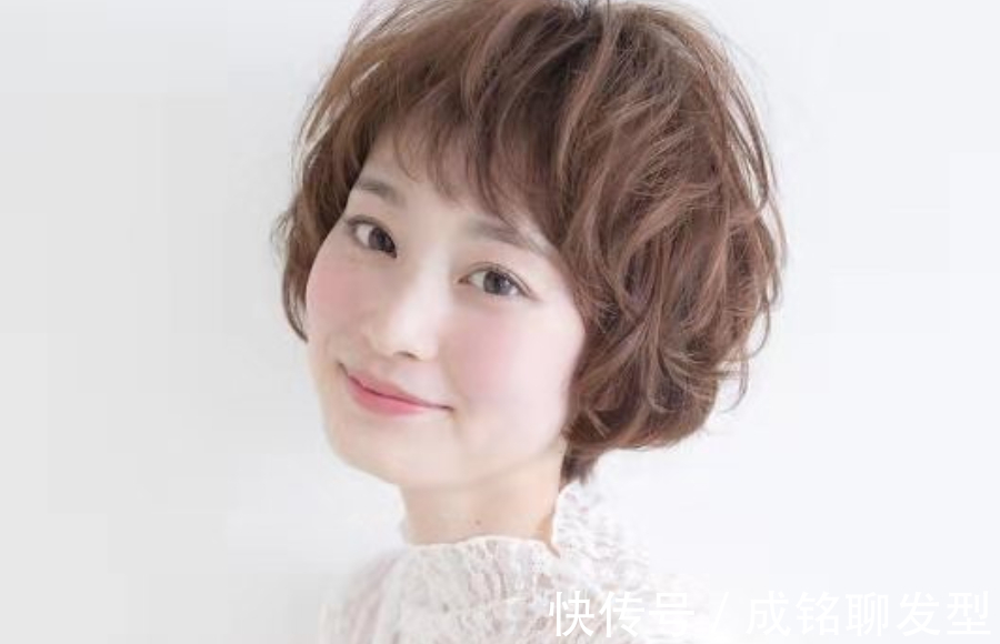 离子烫|头发烫坏了怎么办?试试这几种方法,让你的发型焕然一新