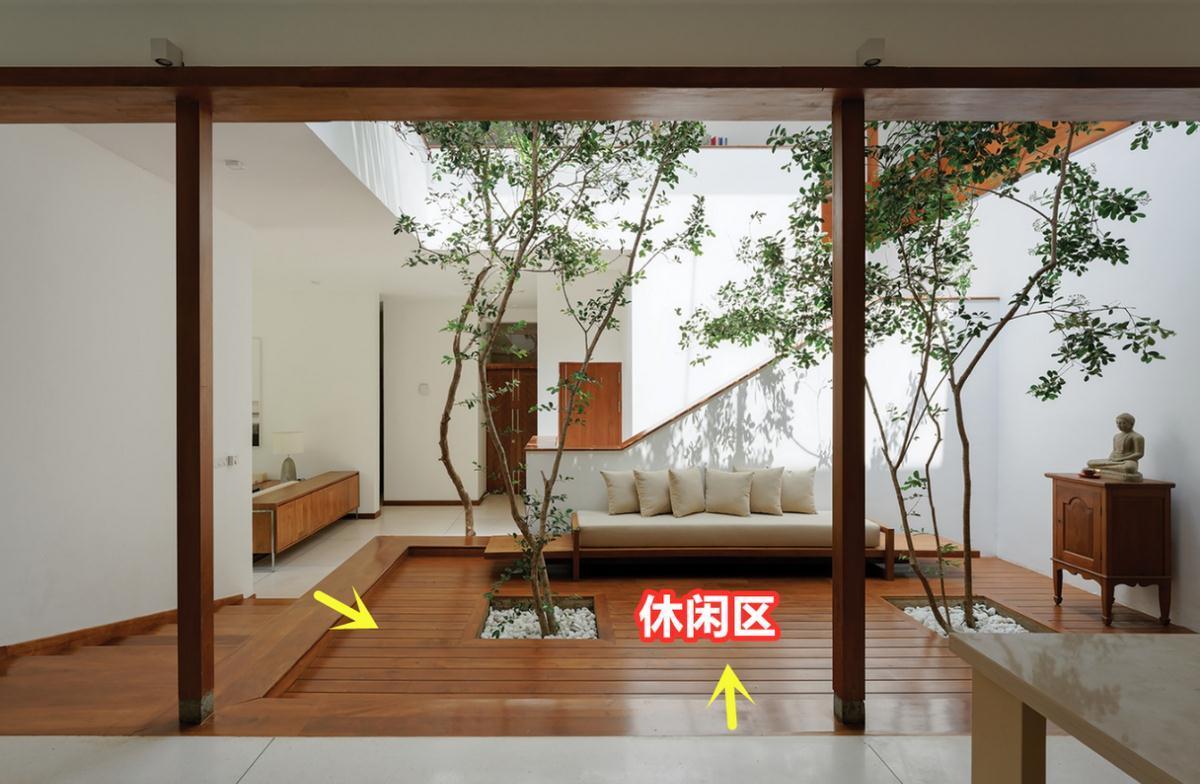 脚感|等买了别墅,我也要把天井+楼梯+休闲区组合一起,错层设计超漂亮