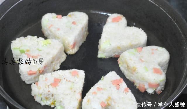 开学了，我每天早上都做它，10分钟上桌，营养好吃还顶饱！