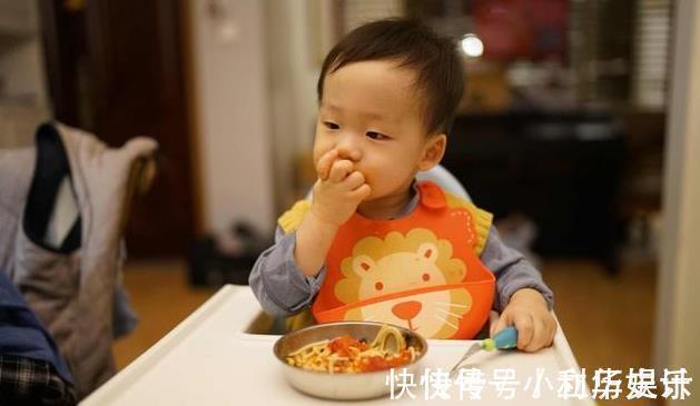 孩子|积食大王被发现,这3种食物,别给孩子吃,积食不长个