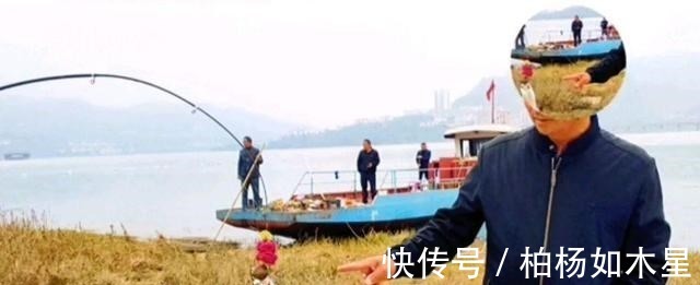 没收渔具并处罚!云南钓鱼人使用违规钓具,被抓时刚好上鱼了