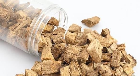 枸杞与此物是“一对”,若能坚持喝一周,强腰补肾,肝也干净了