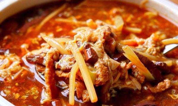 过年菜单，传统川菜酸辣汤，让自己开开胃，食欲大增