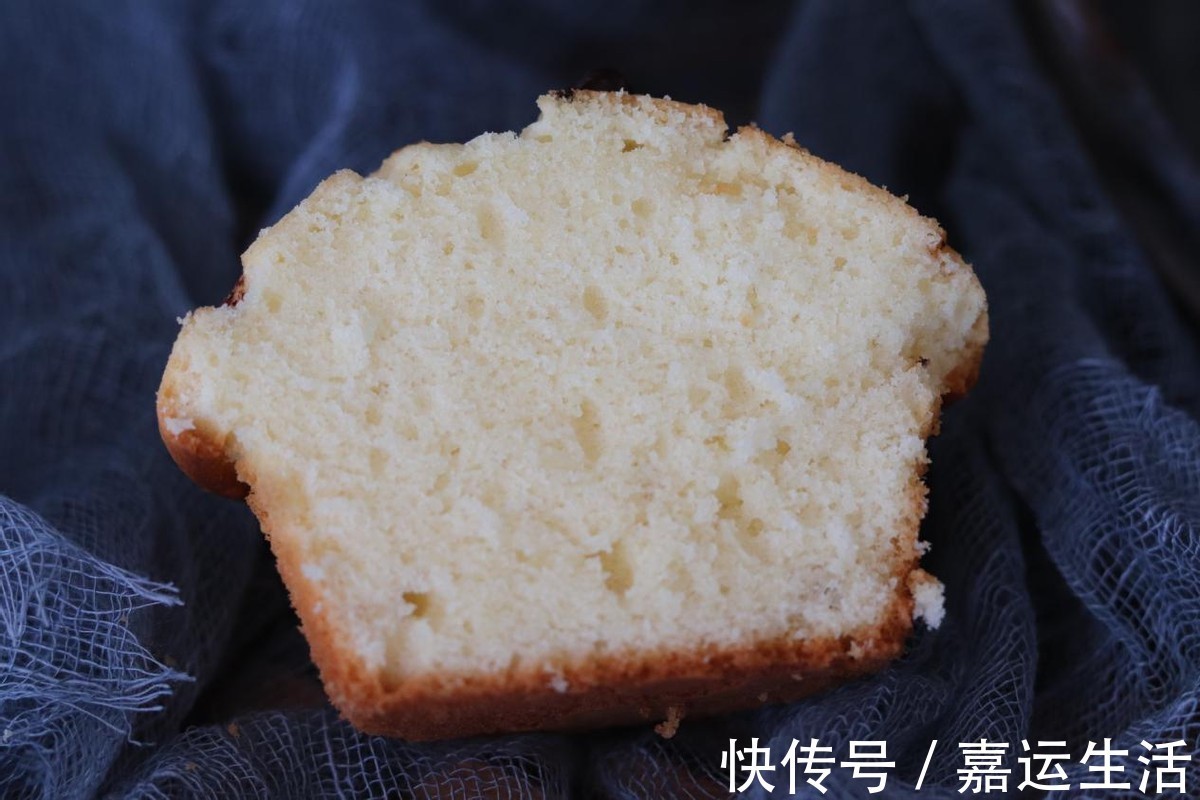 马芬|不用打发，搅一搅就能做好的马芬蛋糕，松软好吃，下午茶必备