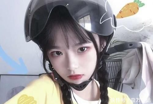 女生|女生想拥有小脸蛋,这3个习惯趁早改,否则脸会越来越大