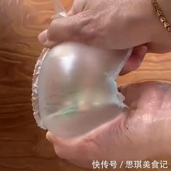 妊娠纹|妊娠纹的形成其实是这样的,男人永远无法理解,网友:太形象了