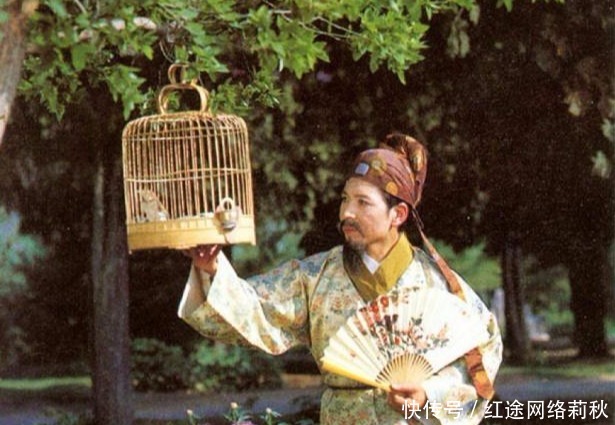 四大家族|薛家给贾珍送了一件珍贵礼物,却给四大家族都带来了潜在的灾祸