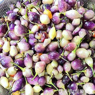 因为这道自制七彩椒泡椒，从此爱上了做饭