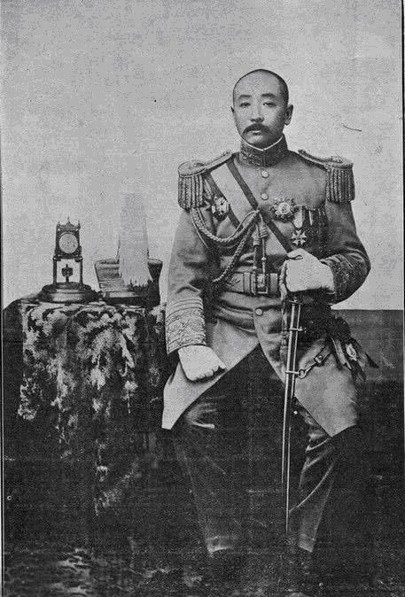 杀害|血性东北王：部下被日本人杀害，张作霖下令全军放假，上街复仇