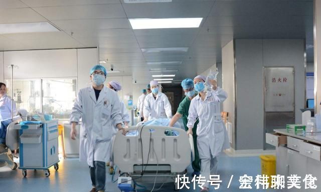 脑梗|甘油三酯很怕“一种豆”,不是黄豆,饭后吃一点,血管会感谢你