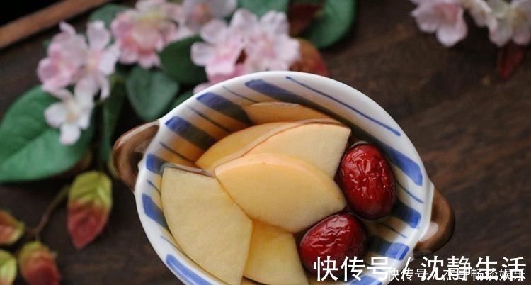 常吃|夏天要多吃苹果，教你1个简单做法，每周煮2回，怕胖的人要常吃