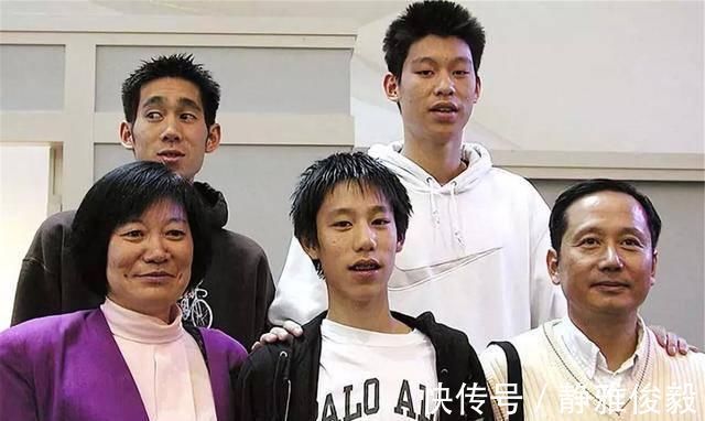 爸妈|爸妈身高都没过一米七,林书豪却长到一米九,分享的食谱值得学习