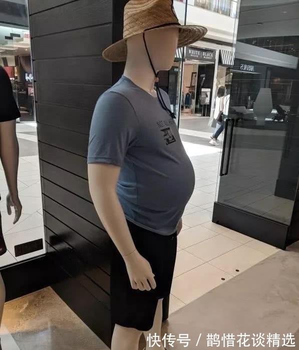 |幽默笑话:过年从部队回家探亲,父亲心疼地对他说……