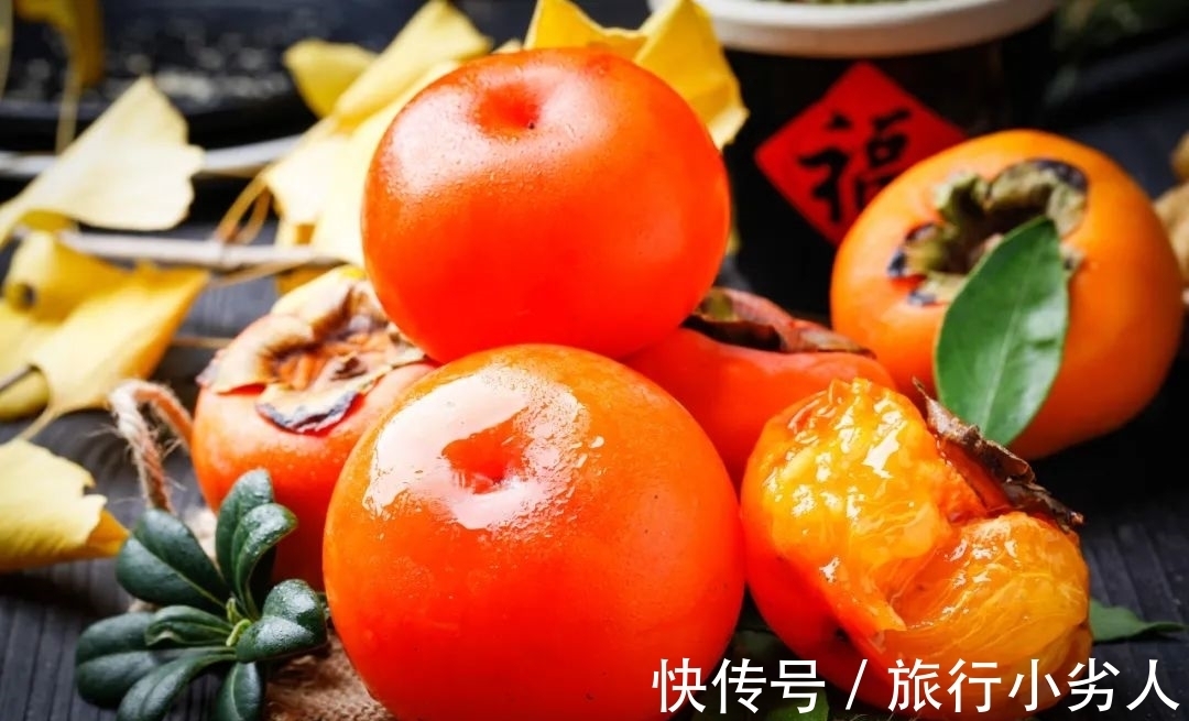 友人&一树红柿摇乡愁