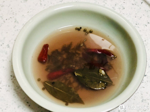 鲜嫩|烧烤店师傅透漏：煮毛豆多加一步，颜色翠绿还入味儿，想不香都难