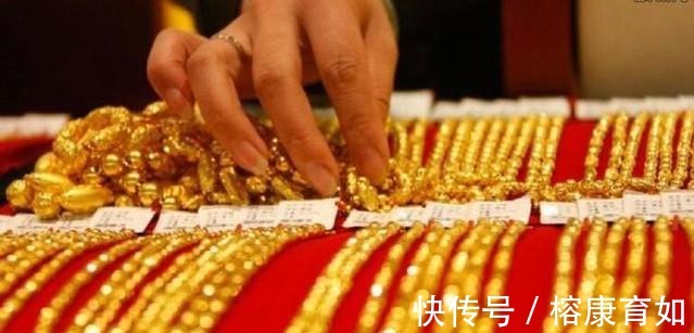 金店|一些人颈上戴的大金链子是纯金吗 说出来你都不敢相信
