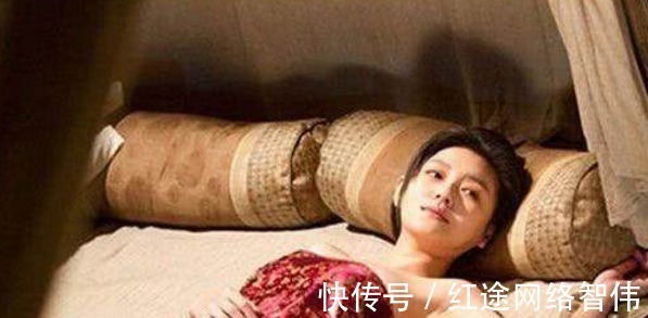 妾室|古代通房丫鬟,要满足主人所有要求,你明白吗