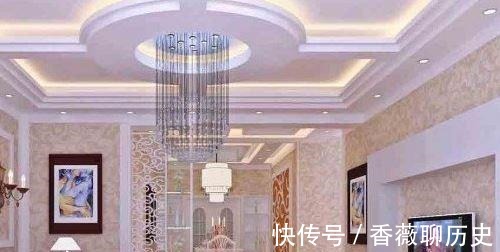 房子|客厅“这3处”的装修,不建议太费心思,装得好了反而显鸡肋!