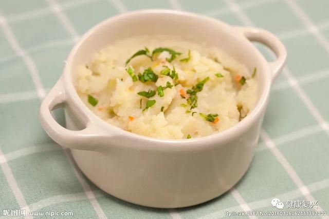 辅食|“世界母乳喂养周”到来，母乳喂养相关知识，一篇全知道！