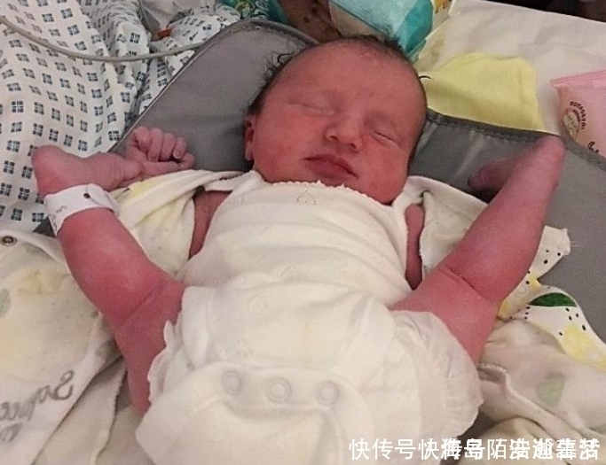 胎儿|做B超时胎儿总是捂着脸，宝宝生出后医生“彻底傻住”