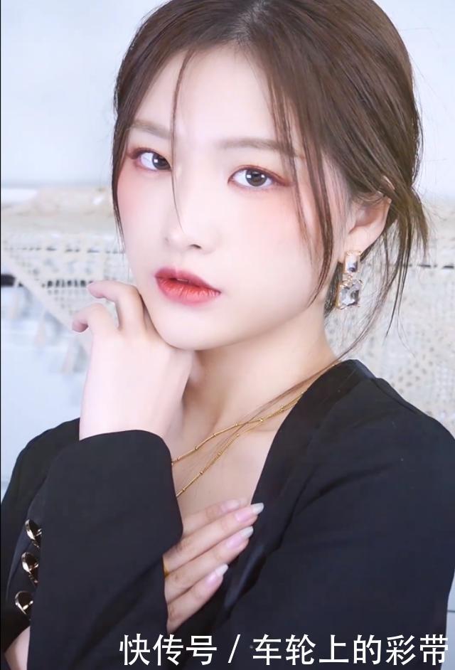 惊艳感|2021的锦鲤妆容来了,基础日常又自带惊艳感,太适合小姐姐了