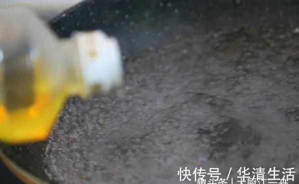 诀窍|怪不得饭店的凉拌菠菜那么好吃？原来做法有诀窍，3分钟就学会